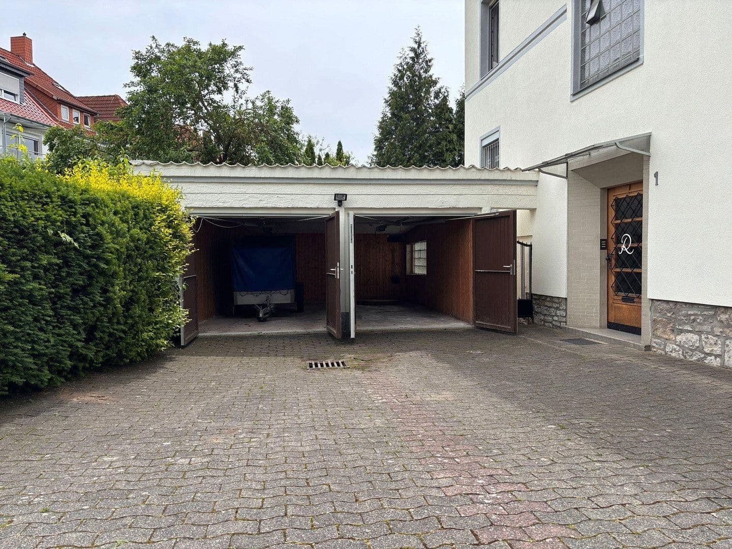 Prenájom bytu 4-izbový 100 m², Hildesheim, Dolné Sasko Prenájom bytu 4-izbový 100 m², Hildesheim, Dolné Sasko