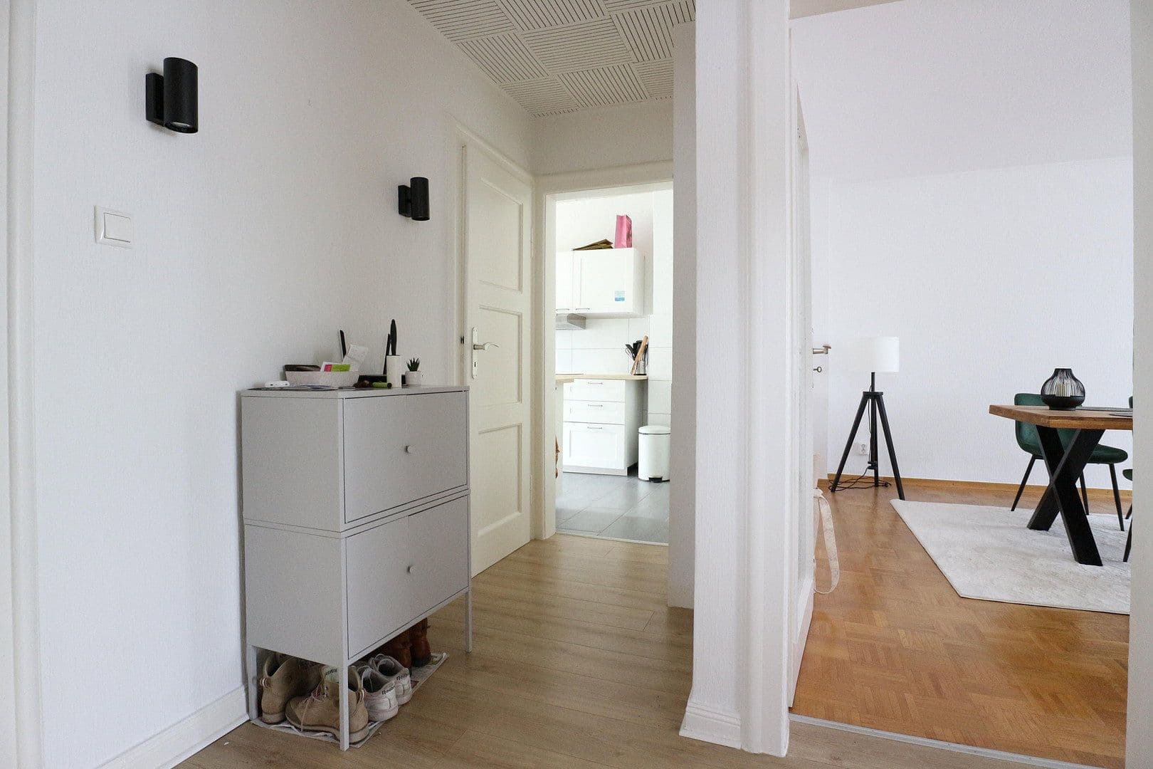 Prenájom bytu 4-izbový 100 m², Hildesheim, Dolné Sasko Prenájom bytu 4-izbový 100 m², Hildesheim, Dolné Sasko
