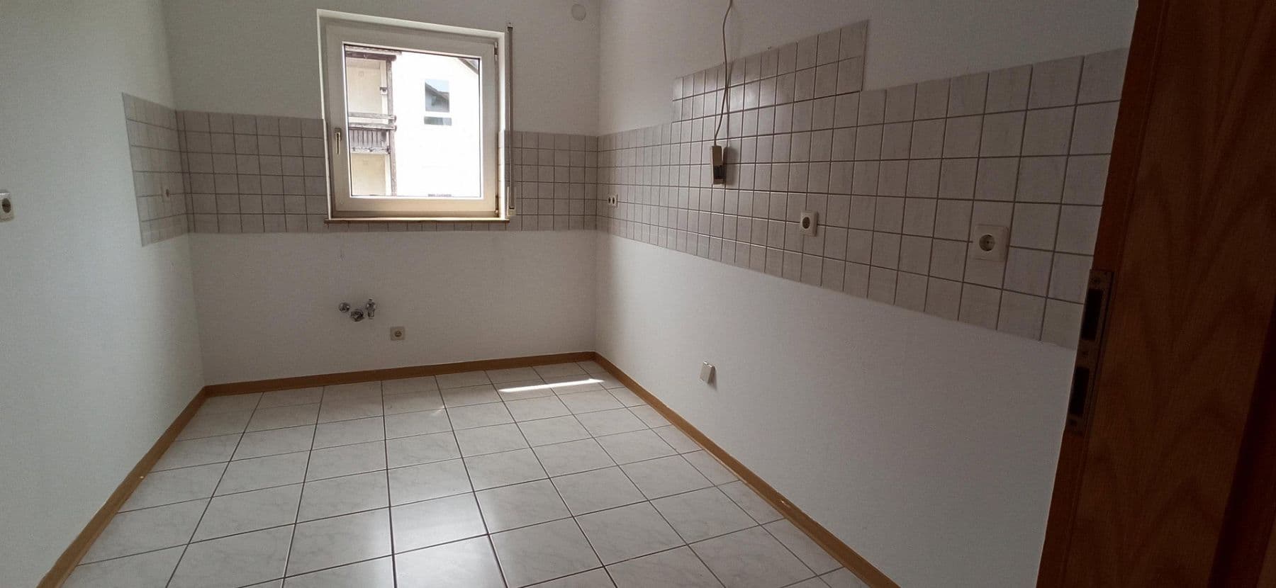 Predaj bytu 3-izbový 94 m², Linkenheim-Hochstetten, Bádensko-Wurttembersko Predaj bytu 3-izbový 94 m², Linkenheim-Hochstetten, Bádensko-Wurttembersko