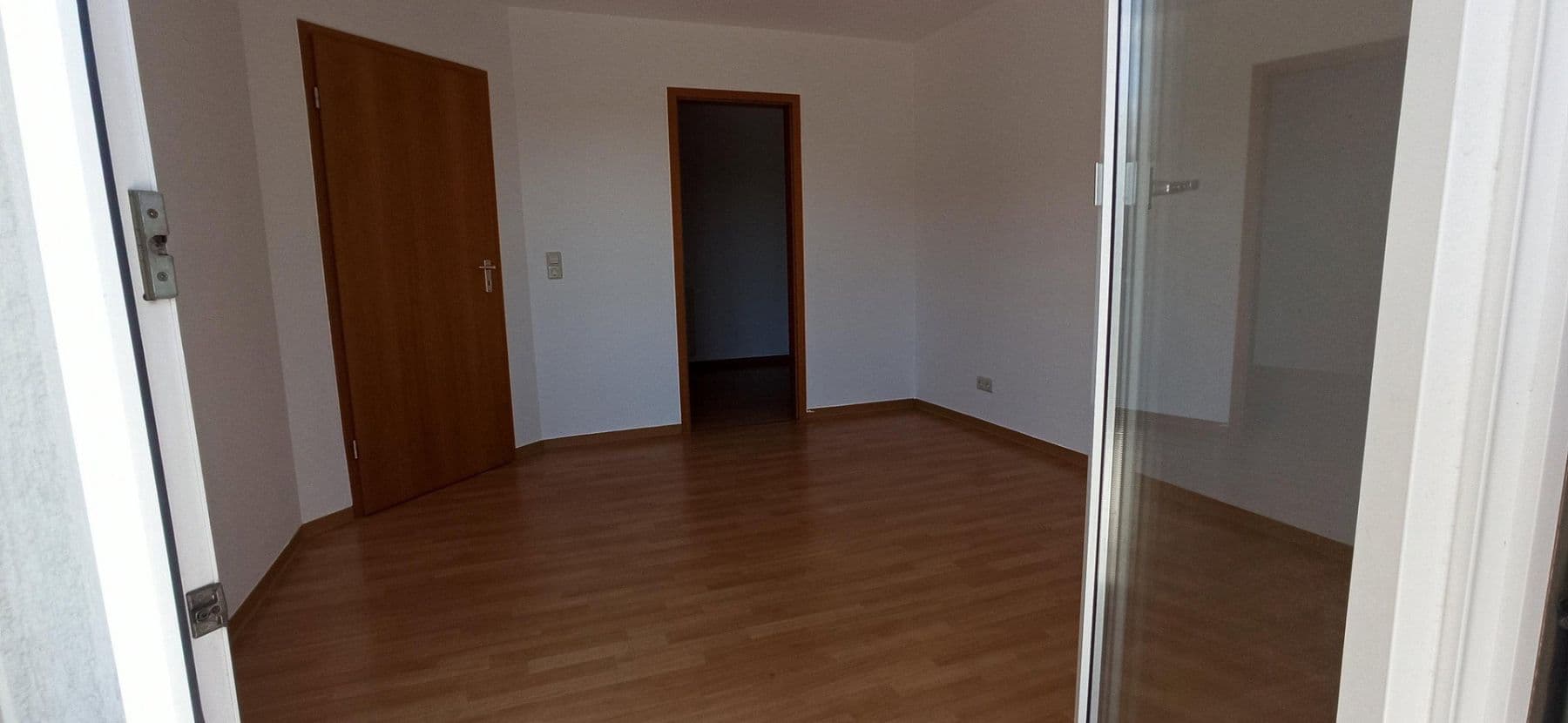 Predaj bytu 3-izbový 94 m², Linkenheim-Hochstetten, Bádensko-Wurttembersko Predaj bytu 3-izbový 94 m², Linkenheim-Hochstetten, Bádensko-Wurttembersko