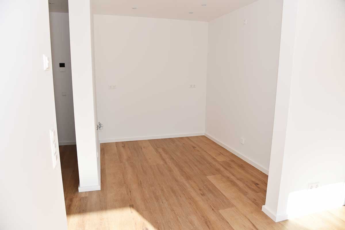 Prenájom bytu 3-izbový 75 m², Aglasterhausen, Bádensko-Wurttembersko Prenájom bytu 3-izbový 75 m², Aglasterhausen, Bádensko-Wurttembersko