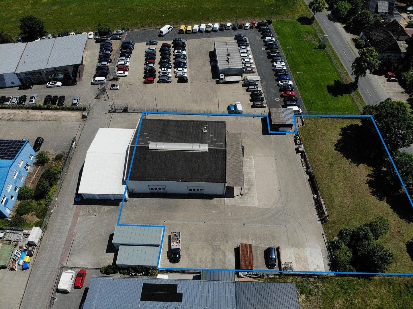 Prenájom nebytového priestoru 3.547 m², Carl-Friedrich-Wilhelm-Borgward-Str. 4, Achim, Dolné Sasko Prenájom nebytového priestoru 3.547 m², Carl-Friedrich-Wilhelm-Borgward-Str. 4, Achim, Dolné Sasko