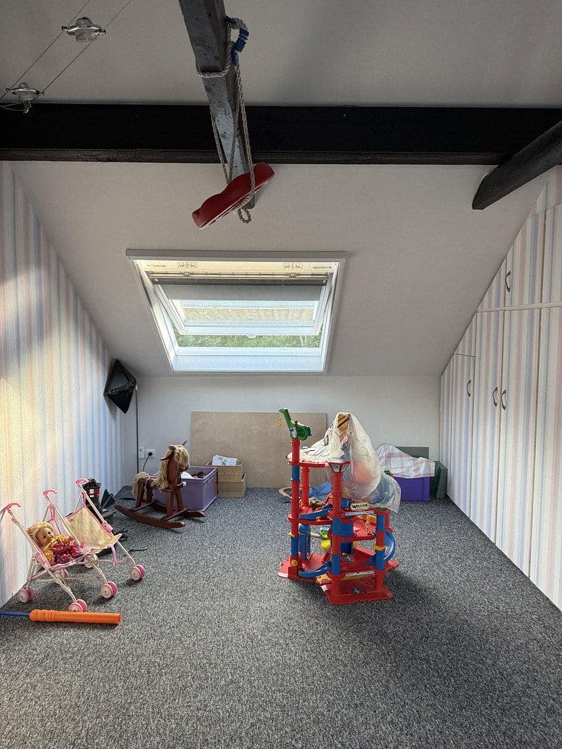 Predaj domu 112 m², pozemok 294 m², Emil-Lueken-Straße 15, Wilhelmshaven, Dolné Sasko Predaj domu 112 m², pozemok 294 m², Emil-Lueken-Straße 15, Wilhelmshaven, Dolné Sasko