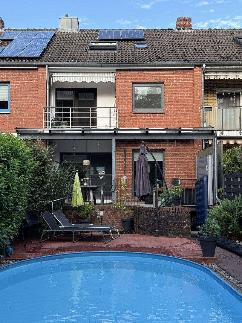 Predaj domu 112 m², pozemok 294 m², Emil-Lueken-Straße 15, Wilhelmshaven, Dolné Sasko Predaj domu 112 m², pozemok 294 m², Emil-Lueken-Straße 15, Wilhelmshaven, Dolné Sasko
