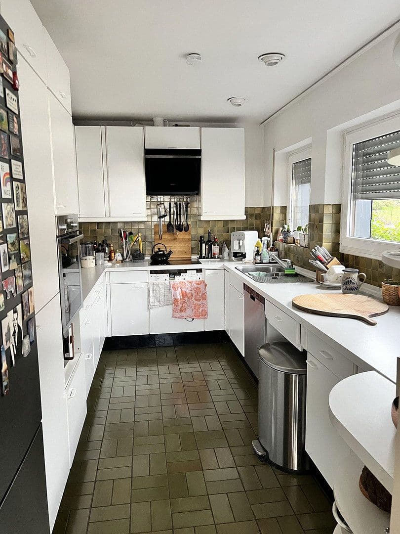 Prenájom domu 240 m², pozemok 720 m², Herborn, Hesensko Prenájom domu 240 m², pozemok 720 m², Herborn, Hesensko