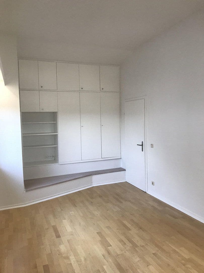 Prenájom domu 240 m², pozemok 720 m², Herborn, Hesensko Prenájom domu 240 m², pozemok 720 m², Herborn, Hesensko