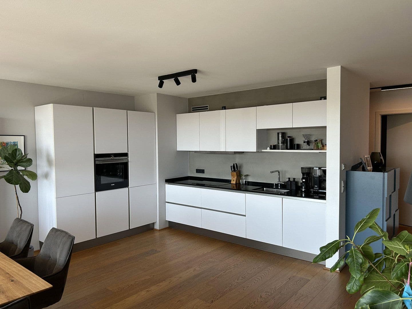 Predaj bytu 4-izbový 134 m², Europa-Allee 165, Frankfurt/Main, Hesensko Predaj bytu 4-izbový 134 m², Europa-Allee 165, Frankfurt/Main, Hesensko