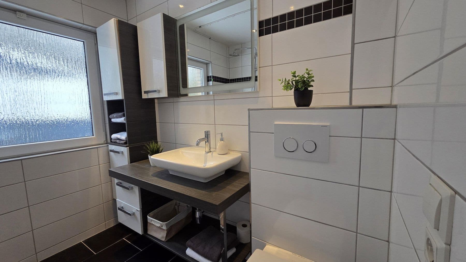 Predaj domu 100 m², pozemok 600 m², Buxtehude, Dolné Sasko Predaj domu 100 m², pozemok 600 m², Buxtehude, Dolné Sasko