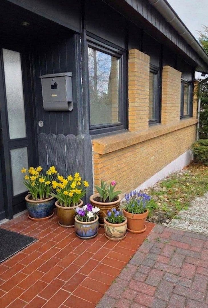Predaj domu 100 m², pozemok 600 m², Buxtehude, Dolné Sasko Predaj domu 100 m², pozemok 600 m², Buxtehude, Dolné Sasko