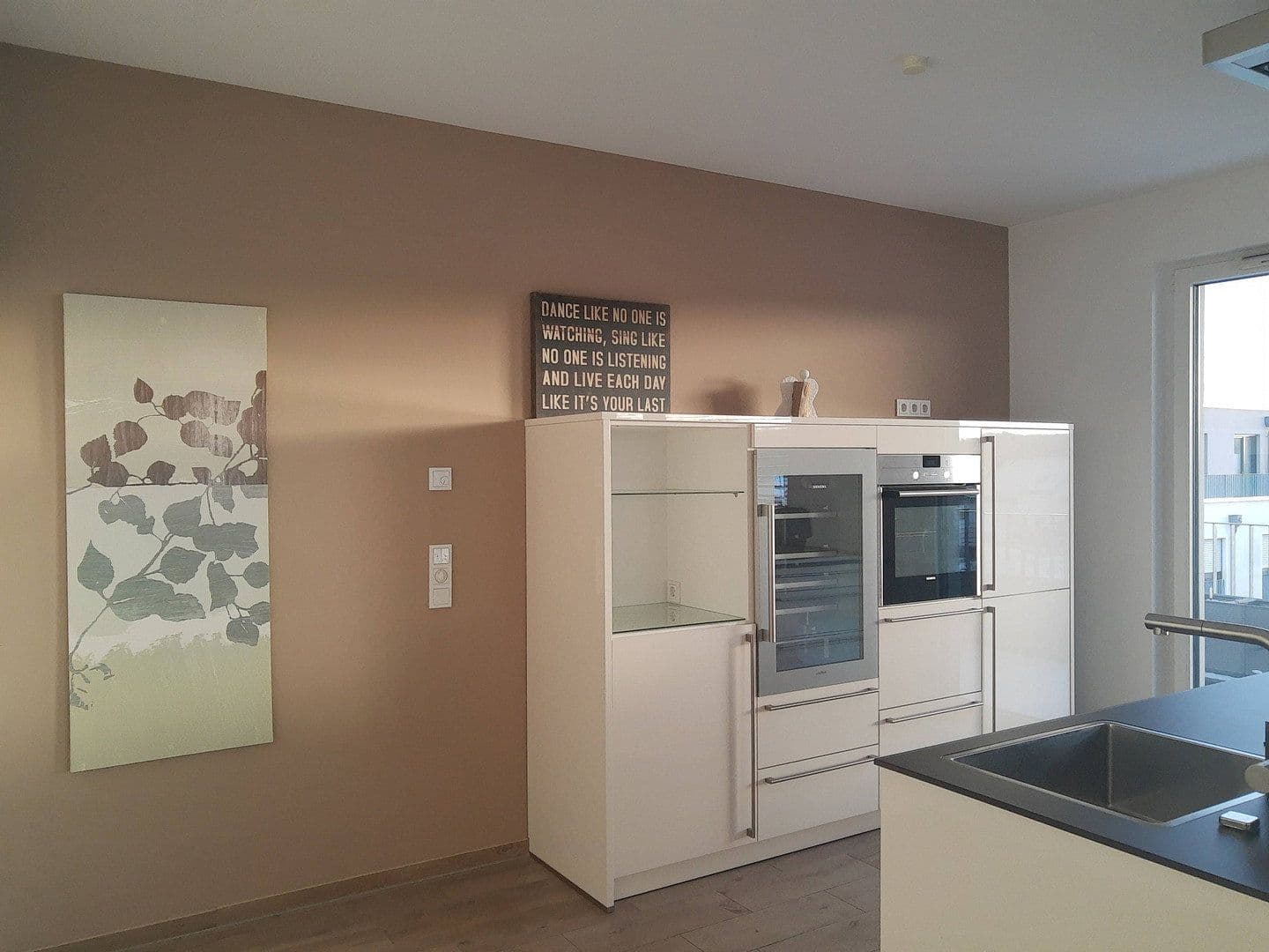 Prenájom bytu 3-izbový 130 m², Möhrendorf, Bavorsko Prenájom bytu 3-izbový 130 m², Möhrendorf, Bavorsko