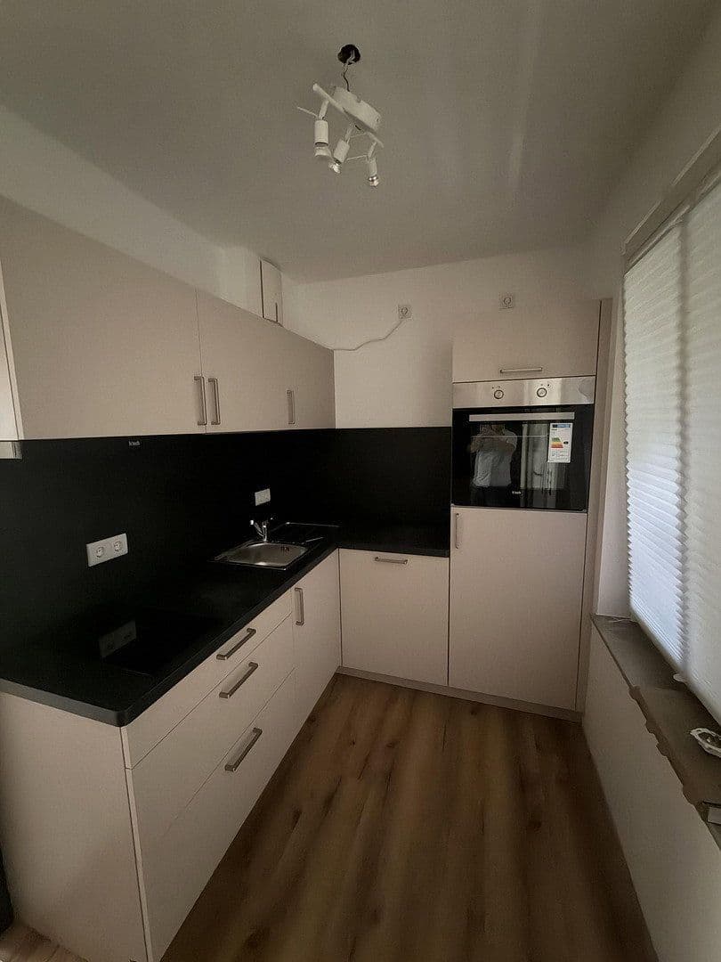 Prenájom bytu 1-izbový 40 m², Bautzner Straße 120a, Dresden, Sasko Prenájom bytu 1-izbový 40 m², Bautzner Straße 120a, Dresden, Sasko
