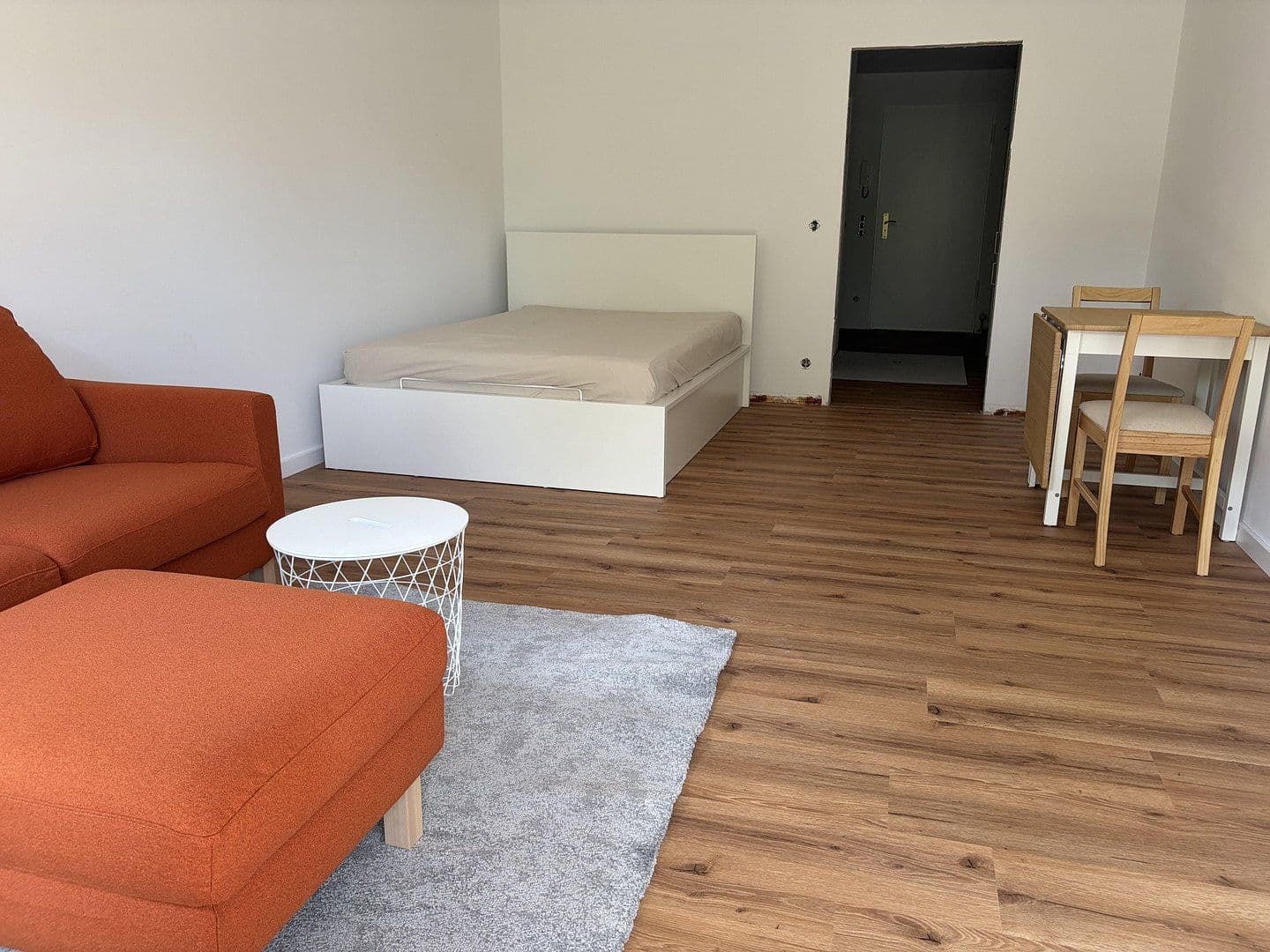 Prenájom bytu 1-izbový 40 m², Bautzner Straße 120a, Dresden, Sasko Prenájom bytu 1-izbový 40 m², Bautzner Straße 120a, Dresden, Sasko