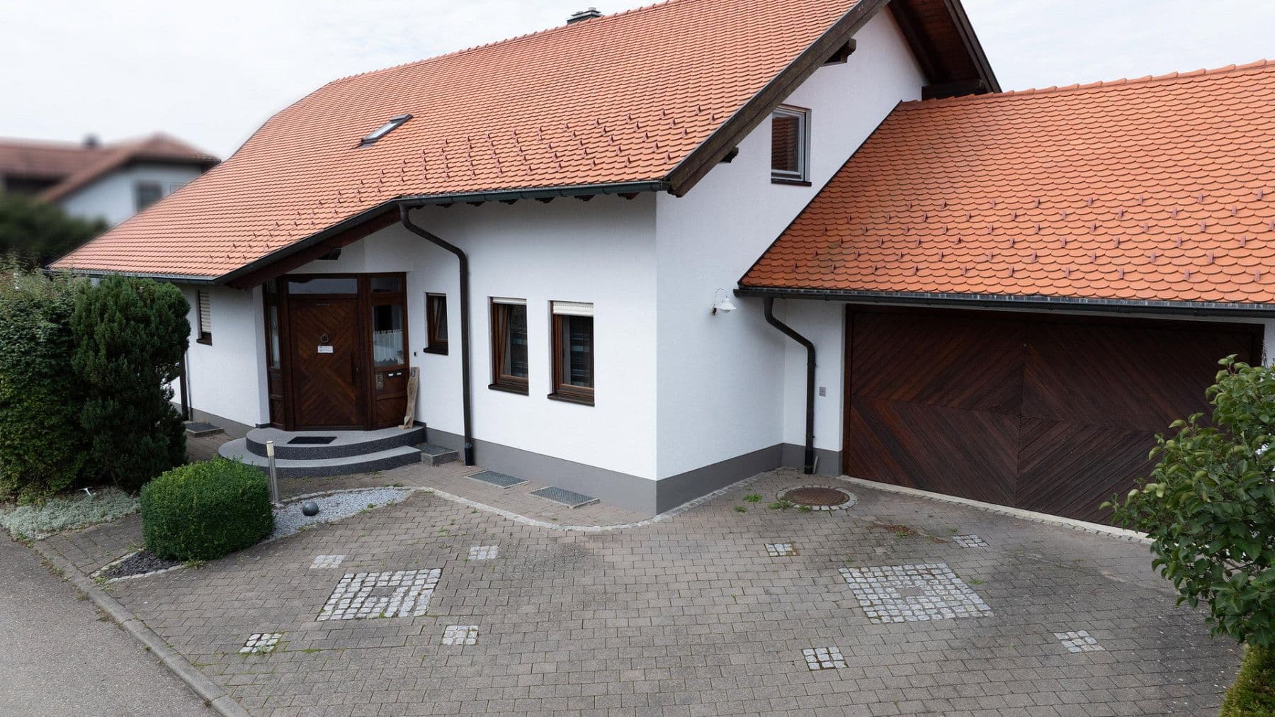 Predaj domu 180 m², pozemok 679 m², Laichingen, Bádensko-Wurttembersko Predaj domu 180 m², pozemok 679 m², Laichingen, Bádensko-Wurttembersko