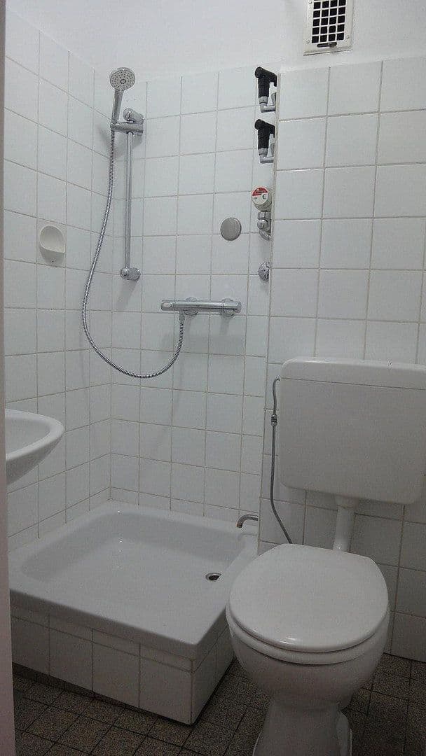 Predaj bytu 1-izbový 24 m², Holzbachstr. 18, Germering, Bavorsko Predaj bytu 1-izbový 24 m², Holzbachstr. 18, Germering, Bavorsko