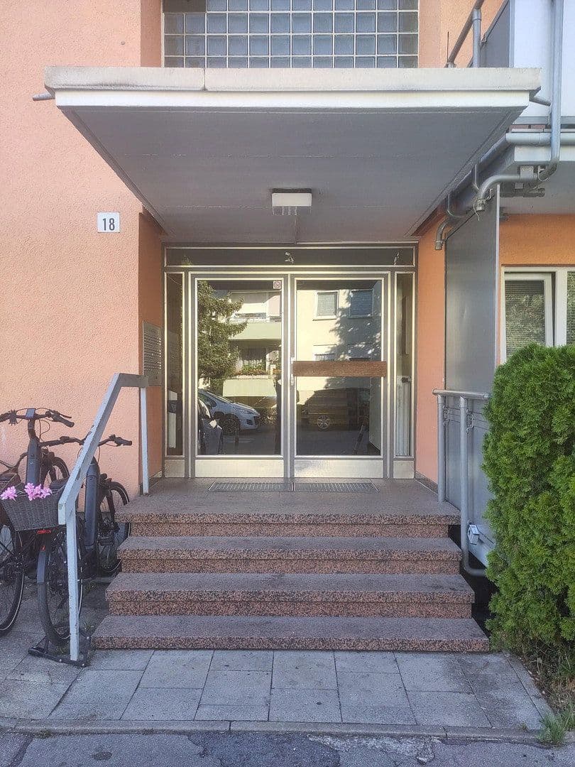 Predaj bytu 1-izbový 24 m², Holzbachstr. 18, Germering, Bavorsko Predaj bytu 1-izbový 24 m², Holzbachstr. 18, Germering, Bavorsko