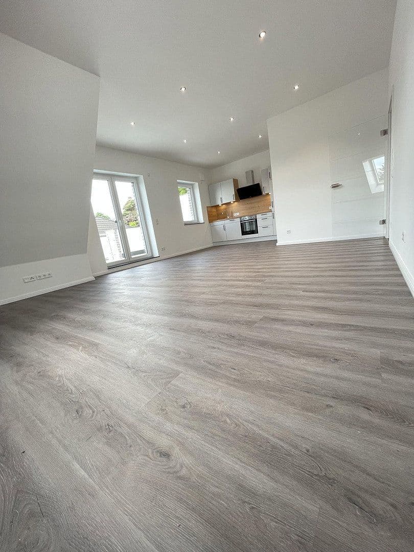 Prenájom bytu 3-izbový 82 m², Uphuser Heerstr. 92, Achim, Dolné Sasko Prenájom bytu 3-izbový 82 m², Uphuser Heerstr. 92, Achim, Dolné Sasko