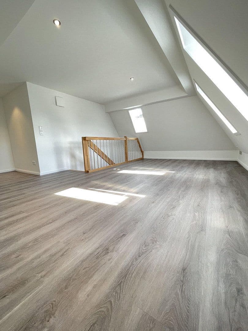 Prenájom bytu 3-izbový 82 m², Uphuser Heerstr. 92, Achim, Dolné Sasko Prenájom bytu 3-izbový 82 m², Uphuser Heerstr. 92, Achim, Dolné Sasko