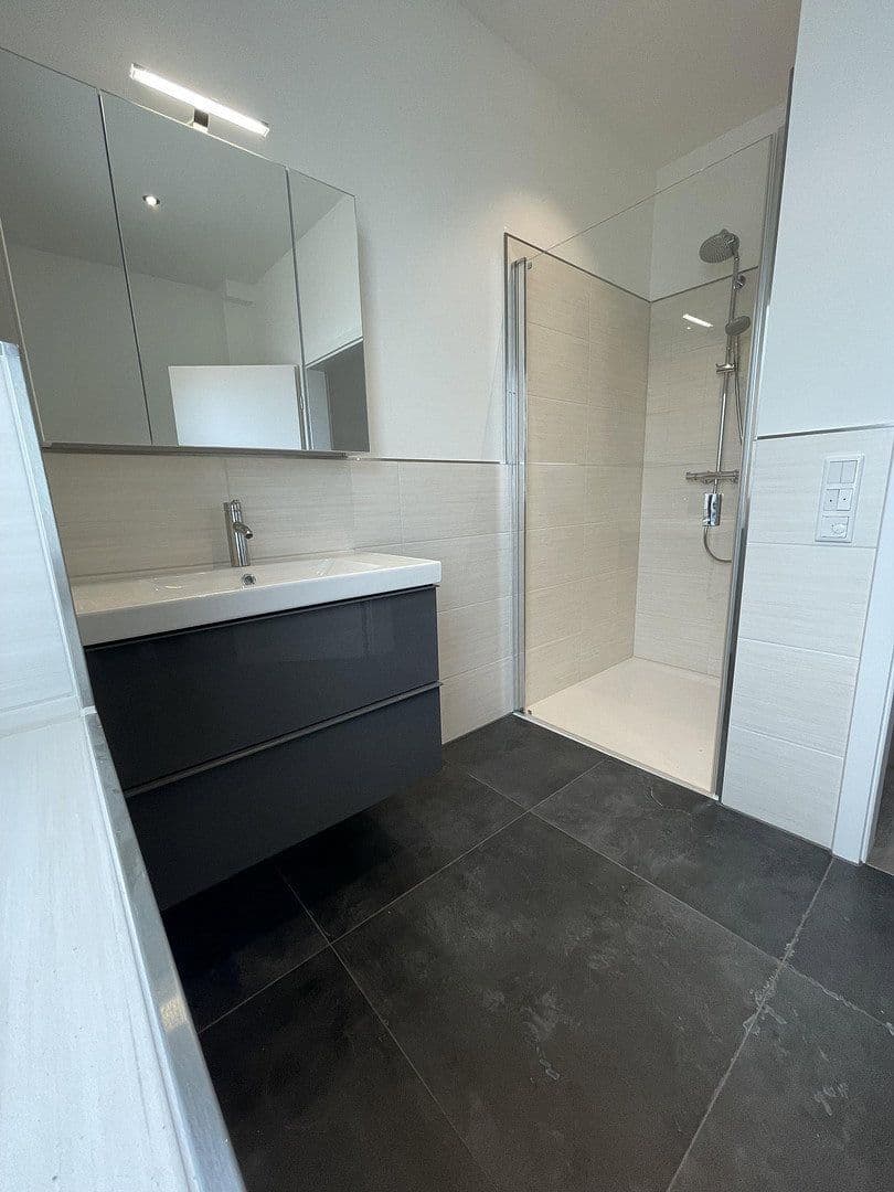 Prenájom bytu 3-izbový 82 m², Uphuser Heerstr. 92, Achim, Dolné Sasko Prenájom bytu 3-izbový 82 m², Uphuser Heerstr. 92, Achim, Dolné Sasko