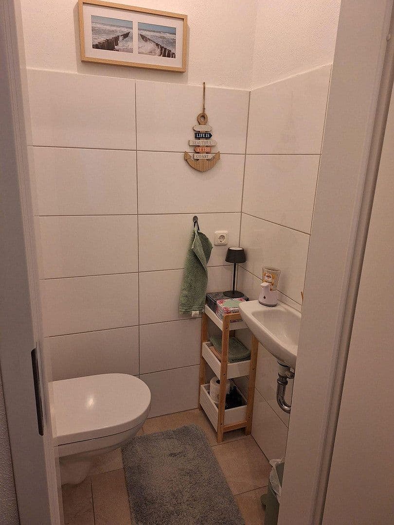 Prenájom bytu 3-izbový 60 m², Werler Straße 102, Hamm, Severné Porýnie - Westfálsko Prenájom bytu 3-izbový 60 m², Werler Straße 102, Hamm, Severné Porýnie - Westfálsko