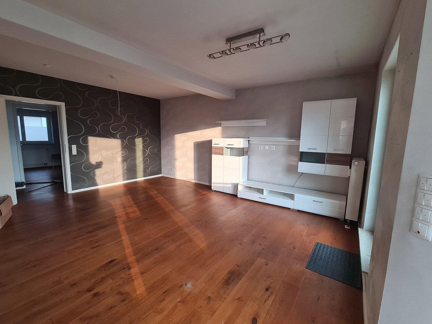 Predaj bytu 3-izbový 72 m², Vallendar, Porýnie-Falcko Predaj bytu 3-izbový 72 m², Vallendar, Porýnie-Falcko