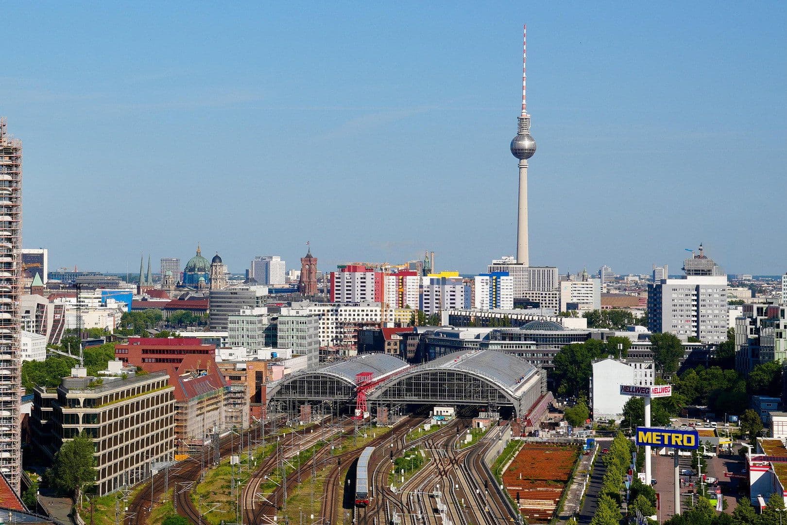Prenájom bytu 4-izbový 102 m², Sonntagstr 28, Berlin, Berlín Prenájom bytu 4-izbový 102 m², Sonntagstr 28, Berlin, Berlín