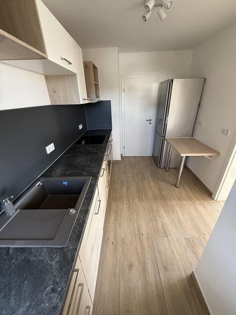 Prenájom bytu 3-izbový 88 m², Mammelzen, Porýnie-Falcko Prenájom bytu 3-izbový 88 m², Mammelzen, Porýnie-Falcko