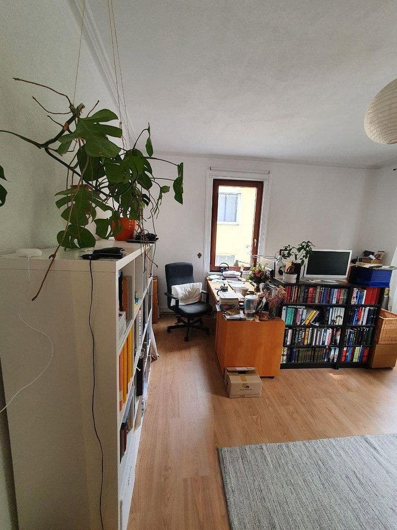 Prenájom bytu 2-izbový 76 m², Bahnhofstraße 9, Rottenburg am Neckar, Bádensko-Wurttembersko Prenájom bytu 2-izbový 76 m², Bahnhofstraße 9, Rottenburg am Neckar, Bádensko-Wurttembersko