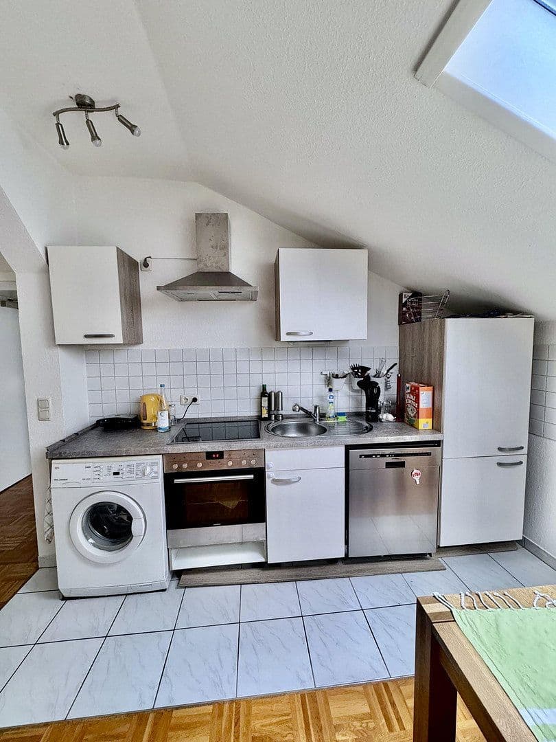 Prenájom bytu 2-izbový 41 m², Rohrer Str. 2, Meiningen, Durínsko Prenájom bytu 2-izbový 41 m², Rohrer Str. 2, Meiningen, Durínsko