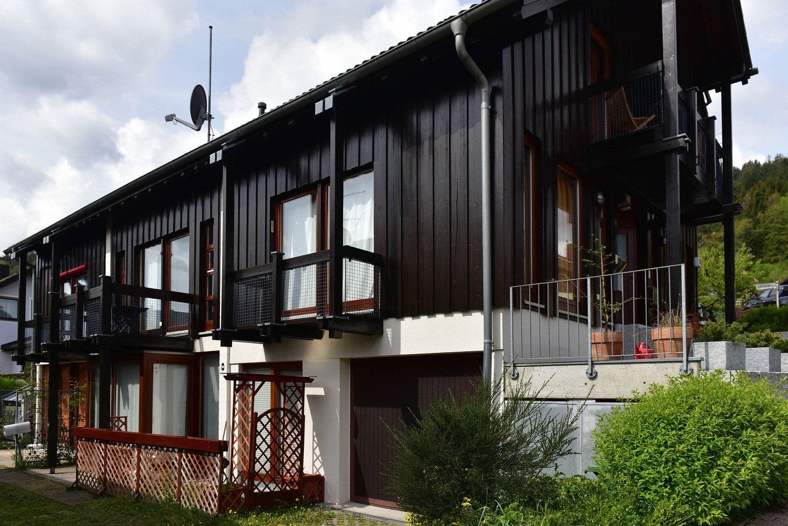 Prenájom bytu 3-izbový 60 m², Forbach, Bádensko-Wurttembersko Prenájom bytu 3-izbový 60 m², Forbach, Bádensko-Wurttembersko