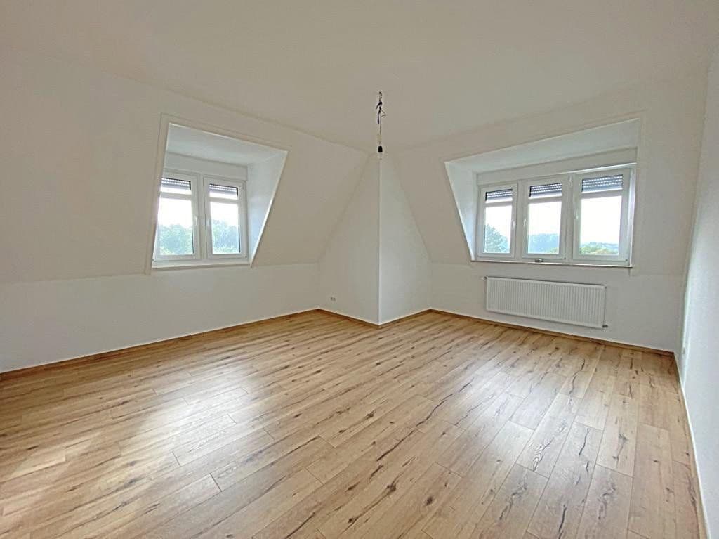 Prenájom bytu 3-izbový 120 m², Klosterstraße 19, Neuwied, Porýnie-Falcko Prenájom bytu 3-izbový 120 m², Klosterstraße 19, Neuwied, Porýnie-Falcko