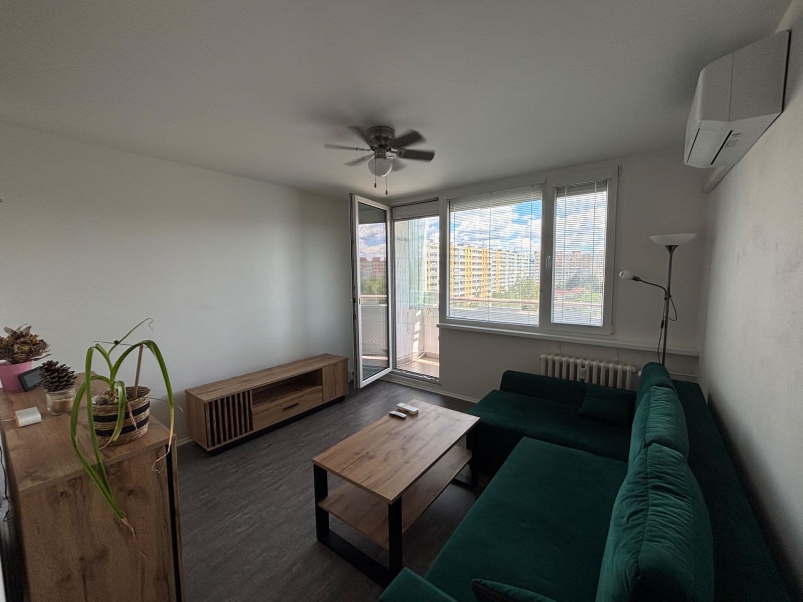 Prenájom bytu 2-izbový 46 m², Neustupného, Praha, Praha Prenájom bytu 2-izbový 46 m², Neustupného, Praha, Praha