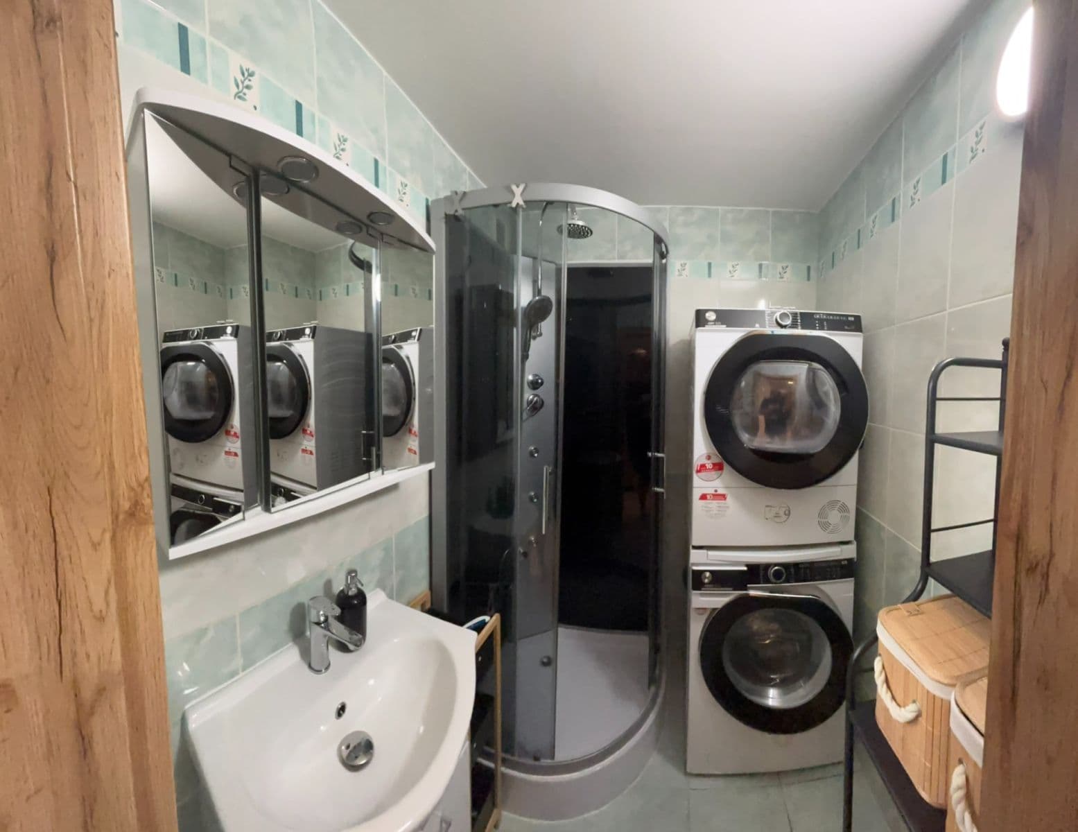 Prenájom bytu 2-izbový 46 m², Neustupného, Praha, Praha Prenájom bytu 2-izbový 46 m², Neustupného, Praha, Praha