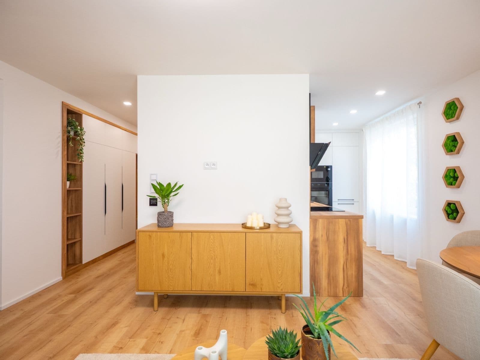 Predaj bytu 2-izbový 55 m², Na Radosti, Hořovice, Středočeský kraj Predaj bytu 2-izbový 55 m², Na Radosti, Hořovice, Středočeský kraj