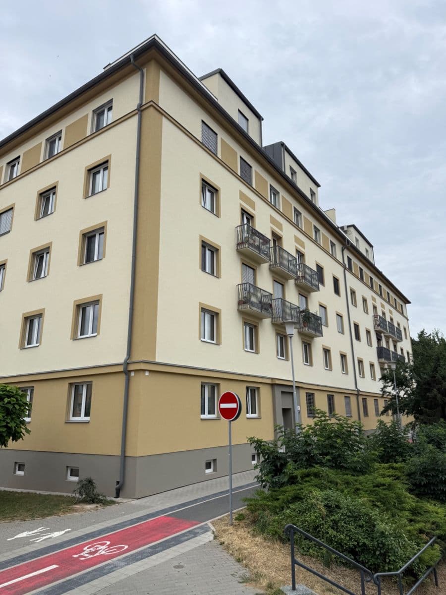Prenájom bytu 2-izbový 68 m², Renneská třída, Brno, Jihomoravský kraj Prenájom bytu 2-izbový 68 m², Renneská třída, Brno, Jihomoravský kraj
