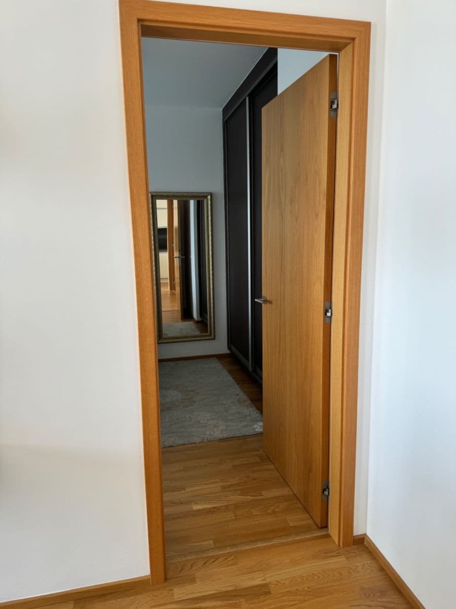 Prenájom bytu 2-izbový 60 m², Sanderova, Praha, Praha Prenájom bytu 2-izbový 60 m², Sanderova, Praha, Praha