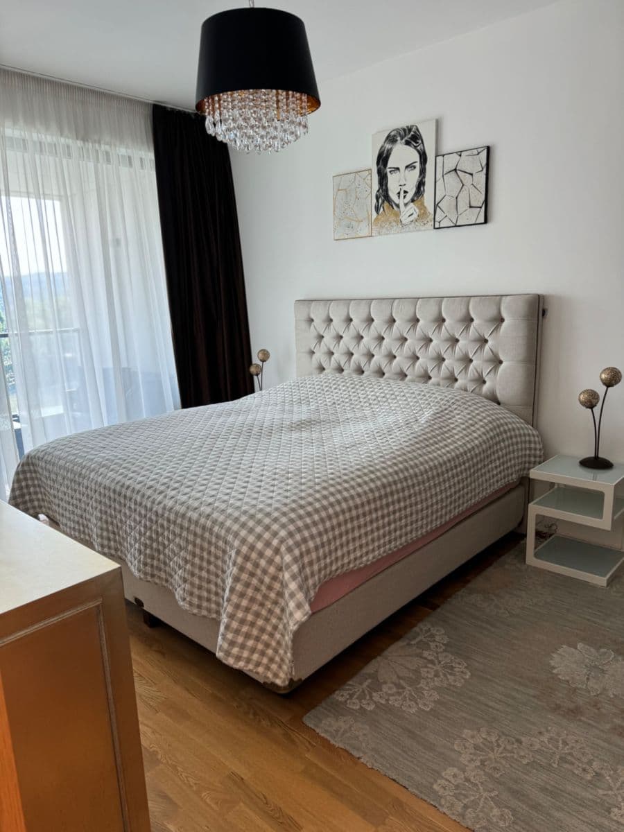 Prenájom bytu 2-izbový 60 m², Sanderova, Praha, Praha Prenájom bytu 2-izbový 60 m², Sanderova, Praha, Praha