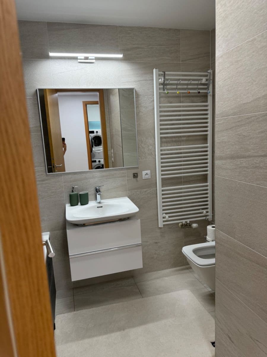 Prenájom bytu 2-izbový 60 m², Sanderova, Praha, Praha Prenájom bytu 2-izbový 60 m², Sanderova, Praha, Praha