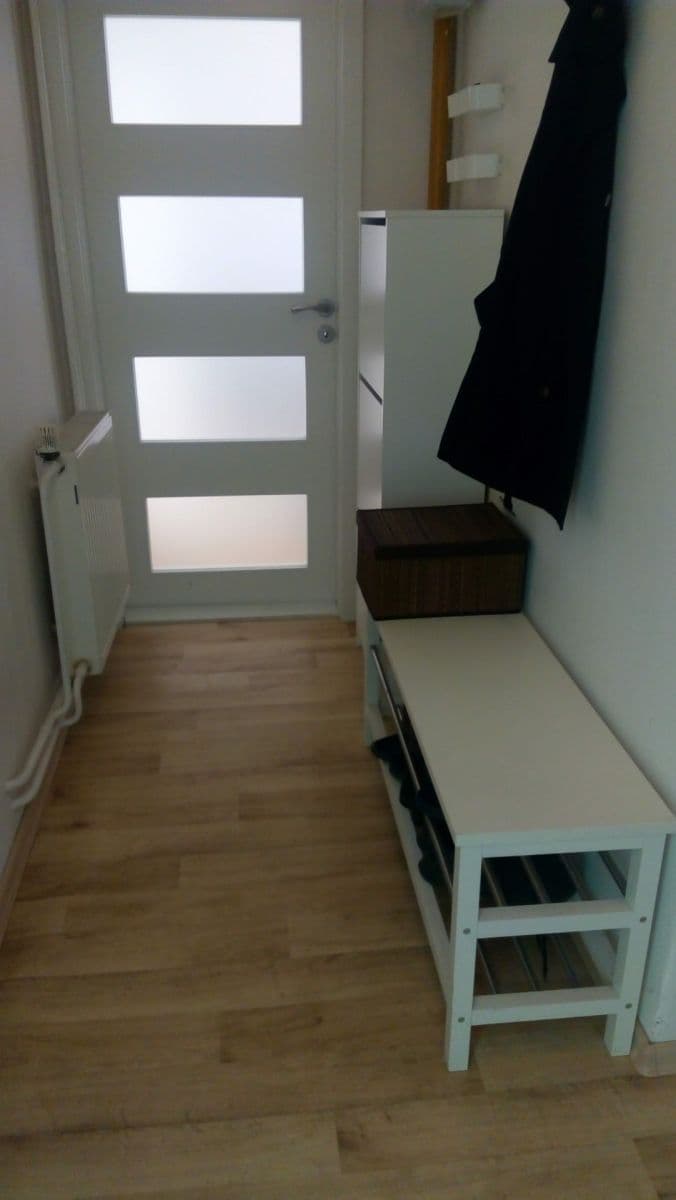 Prenájom bytu 1-izbový 40 m², Stochovská, Praha, Praha Prenájom bytu 1-izbový 40 m², Stochovská, Praha, Praha