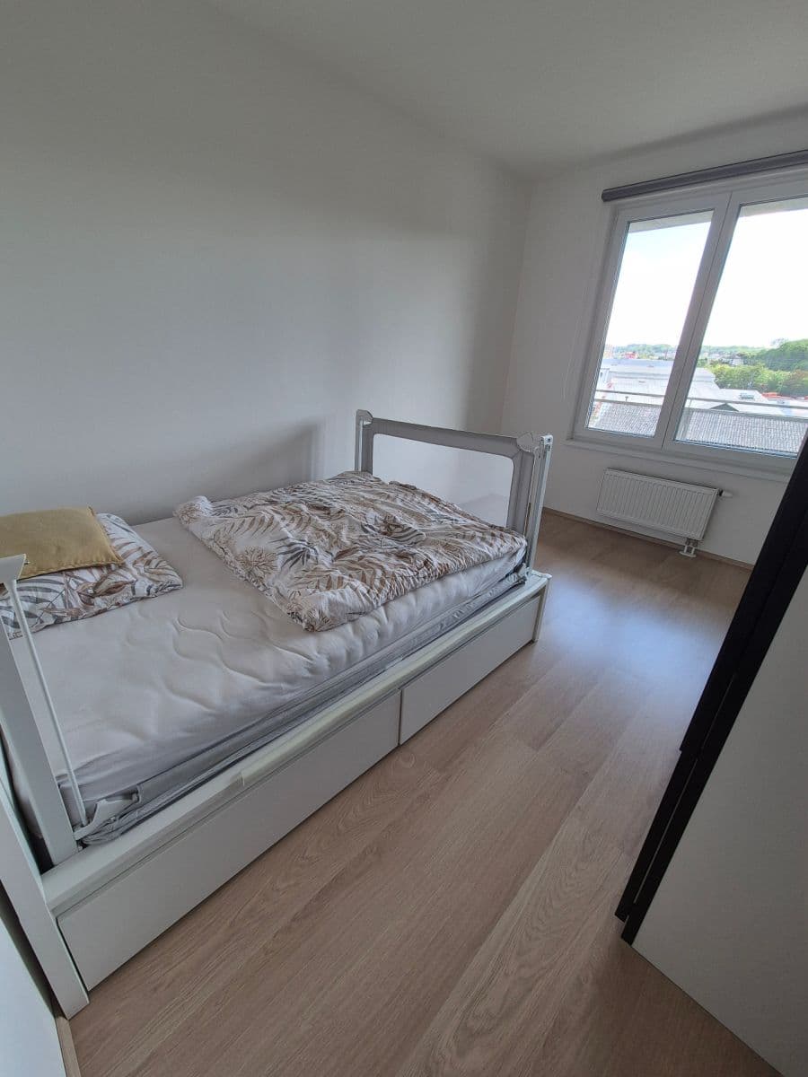 Prenájom bytu 2-izbový 54 m², Čerpadlová, Praha, Praha Prenájom bytu 2-izbový 54 m², Čerpadlová, Praha, Praha