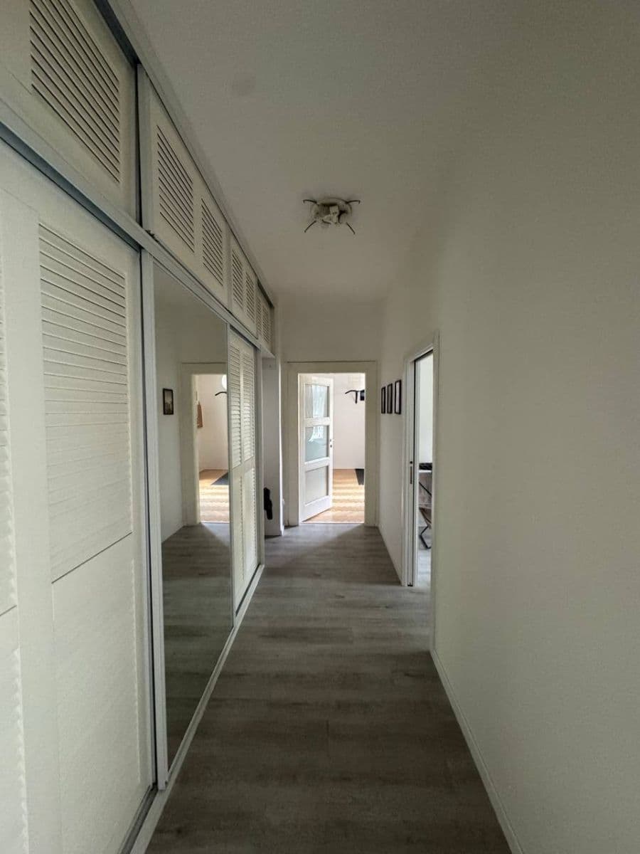 Prenájom bytu 2-izbový 67 m², Ambrožova, Praha, Praha Prenájom bytu 2-izbový 67 m², Ambrožova, Praha, Praha
