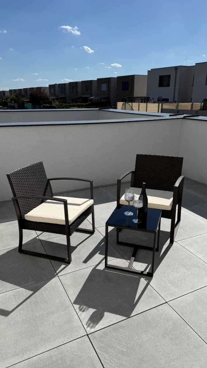 Prenájom bytu 1-izbový 52 m², Ořechová, Ivančice, Jihomoravský kraj Prenájom bytu 1-izbový 52 m², Ořechová, Ivančice, Jihomoravský kraj
