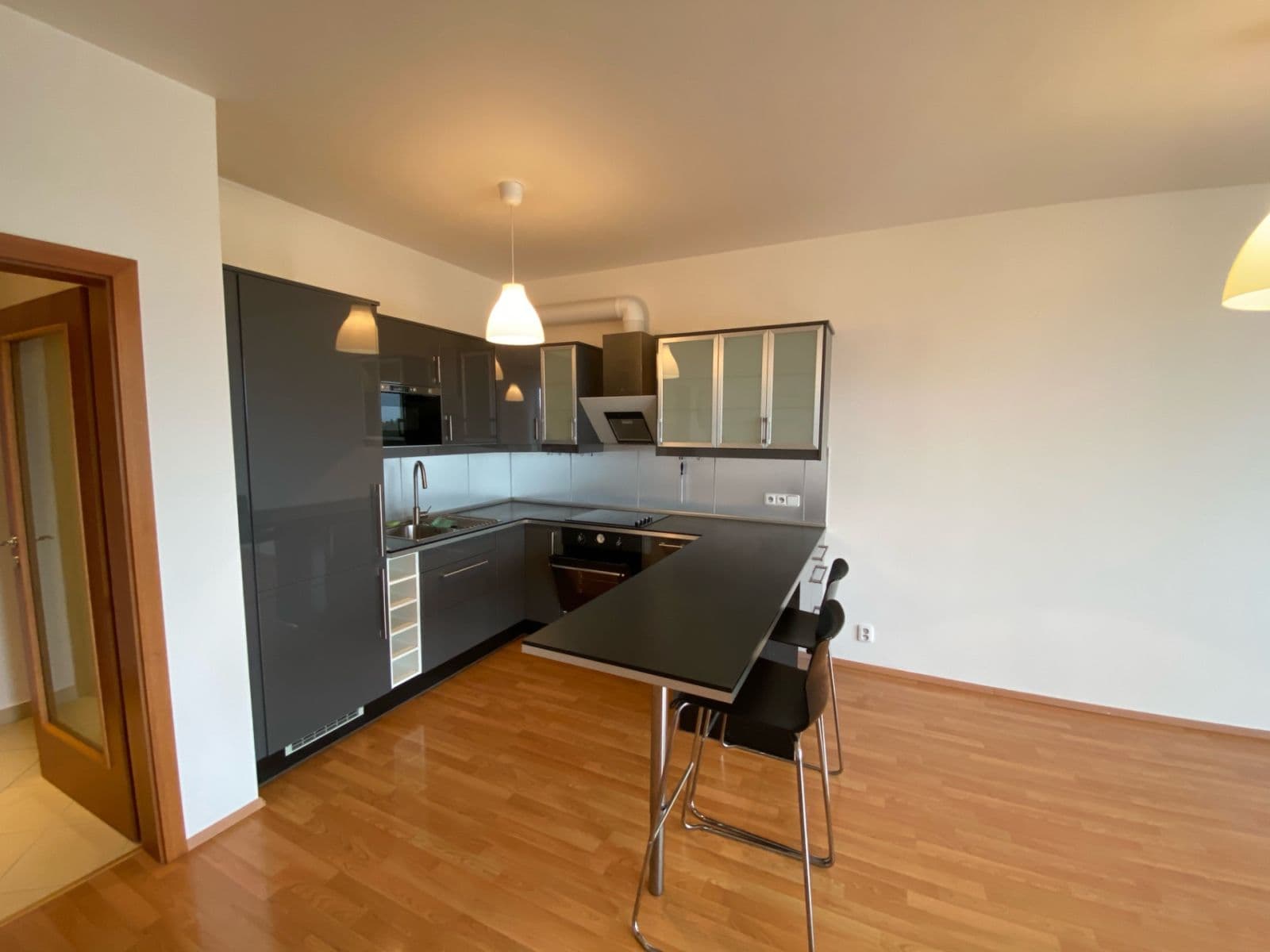 Prenájom bytu 2-izbový 77 m², Miroslava Hajna, Praha, Praha Prenájom bytu 2-izbový 77 m², Miroslava Hajna, Praha, Praha