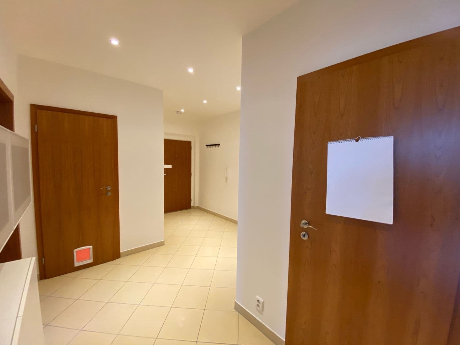 Prenájom bytu 2-izbový 77 m², Miroslava Hajna, Praha, Praha Prenájom bytu 2-izbový 77 m², Miroslava Hajna, Praha, Praha