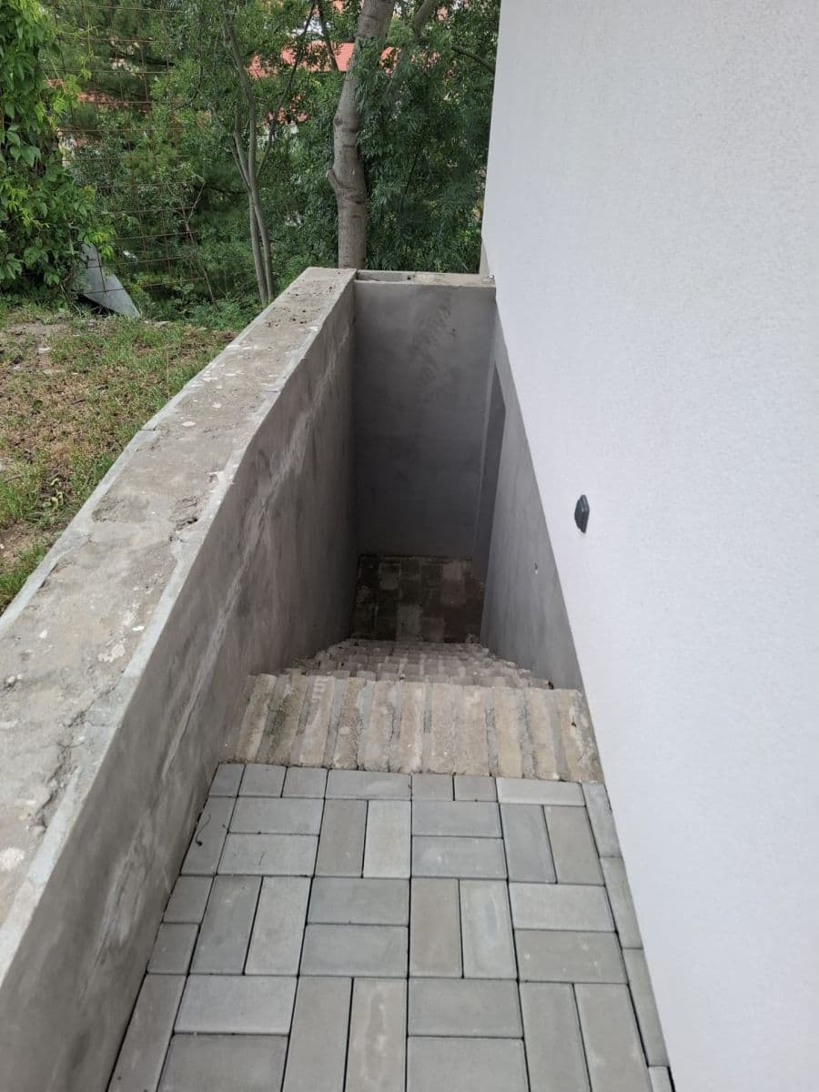 Predaj rekreačného objektu 52 m², pozemok 401 m², Výmarova, Praha, Praha Predaj rekreačného objektu 52 m², pozemok 401 m², Výmarova, Praha, Praha