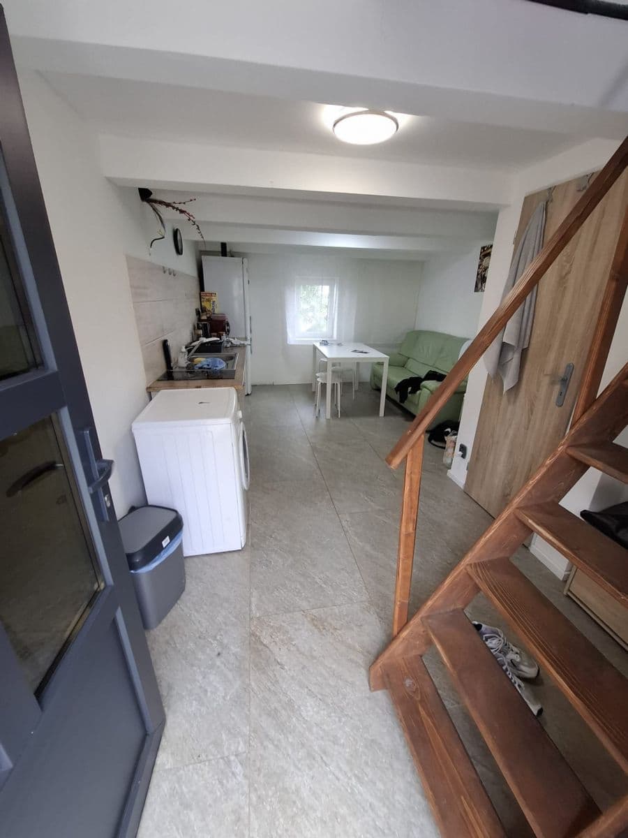 Predaj rekreačného objektu 52 m², pozemok 401 m², Výmarova, Praha, Praha Predaj rekreačného objektu 52 m², pozemok 401 m², Výmarova, Praha, Praha