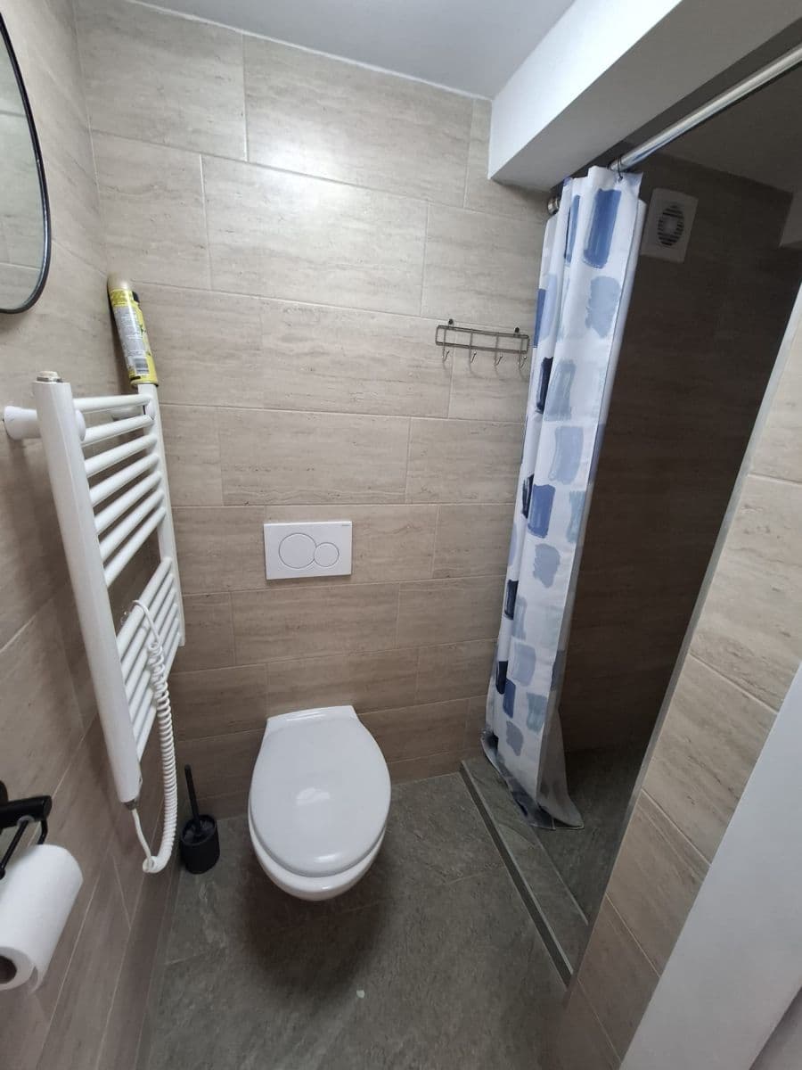 Predaj rekreačného objektu 52 m², pozemok 401 m², Výmarova, Praha, Praha Predaj rekreačného objektu 52 m², pozemok 401 m², Výmarova, Praha, Praha