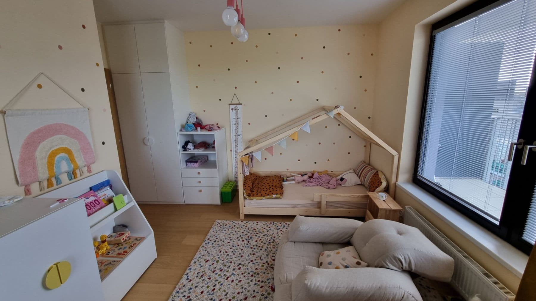 Prenájom bytu 3-izbový 99 m², K Beranovu, Praha, Praha Prenájom bytu 3-izbový 99 m², K Beranovu, Praha, Praha