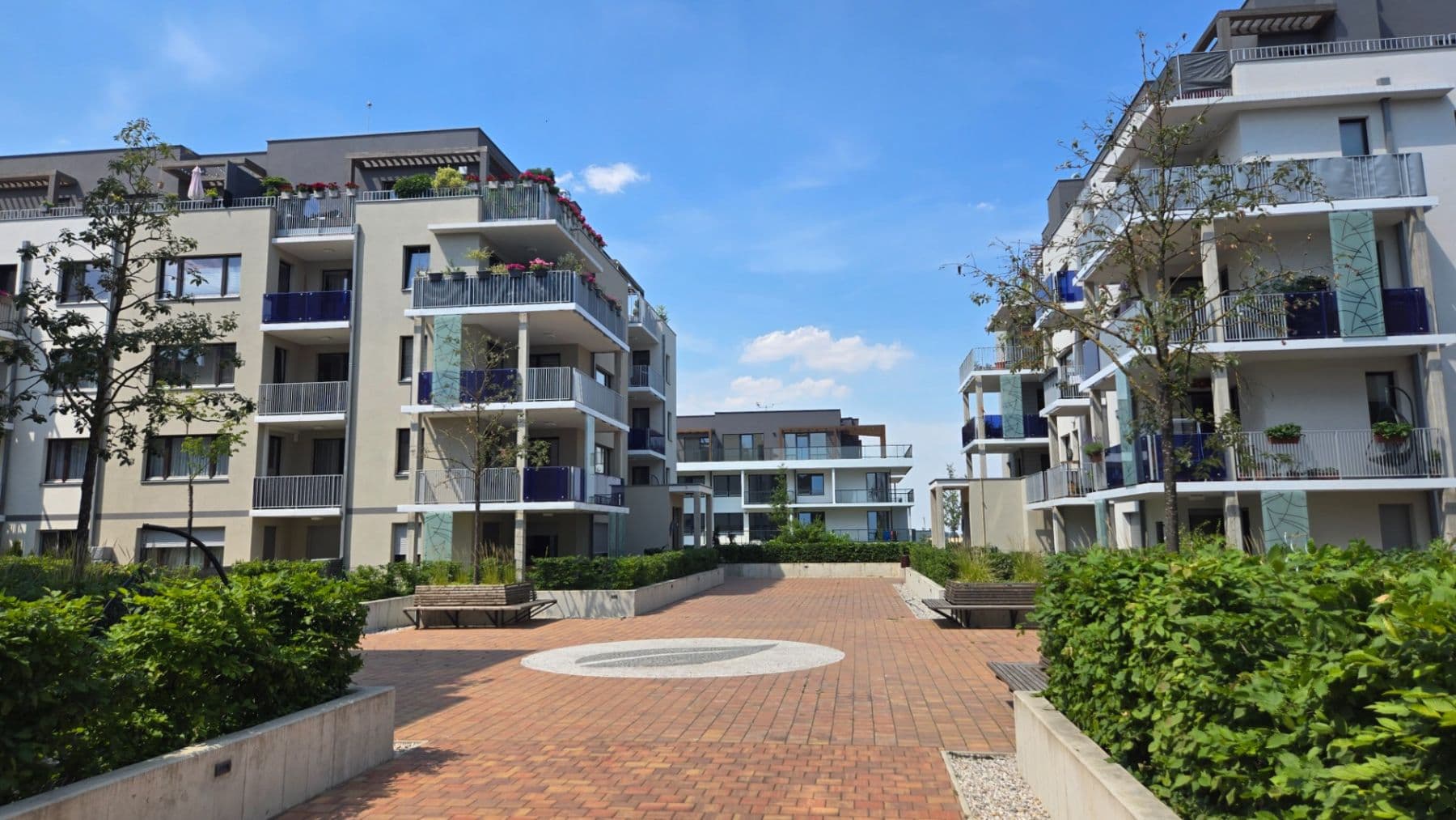Prenájom bytu 3-izbový 99 m², K Beranovu, Praha, Praha Prenájom bytu 3-izbový 99 m², K Beranovu, Praha, Praha