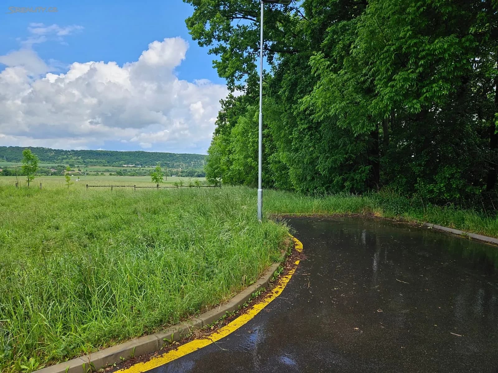 Predaj pozemku 914 m², Skuhrov, Středočeský kraj Predaj pozemku 914 m², Skuhrov, Středočeský kraj