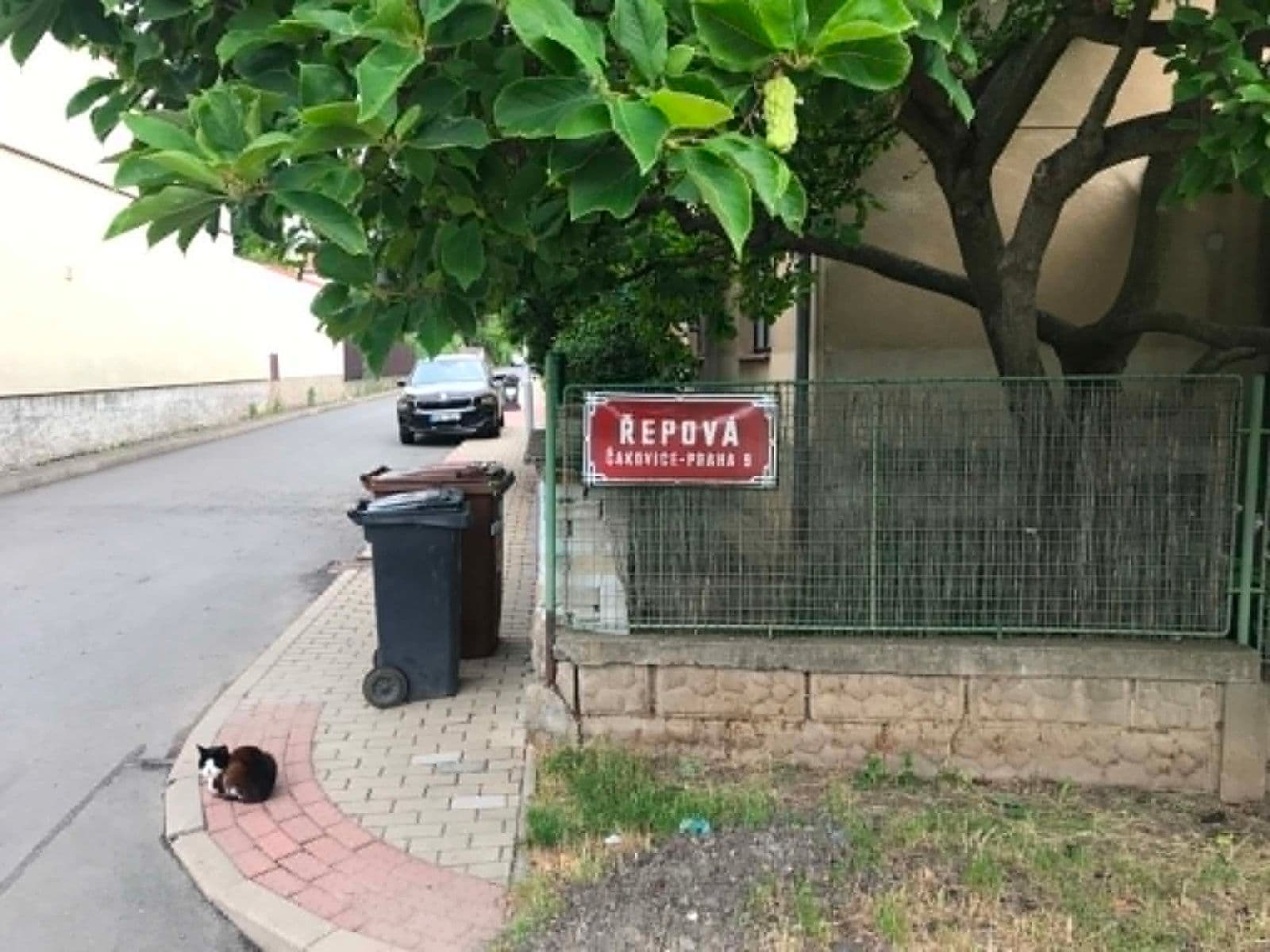 Predaj garáže 20 m², Řepová, Praha, Praha Predaj garáže 20 m², Řepová, Praha, Praha
